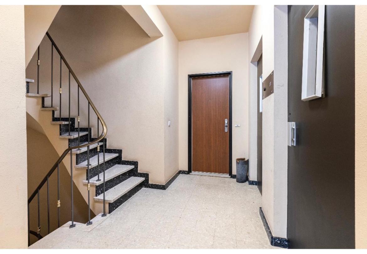 Apartament Diamonds Studio Antwerpia Zewnętrze zdjęcie